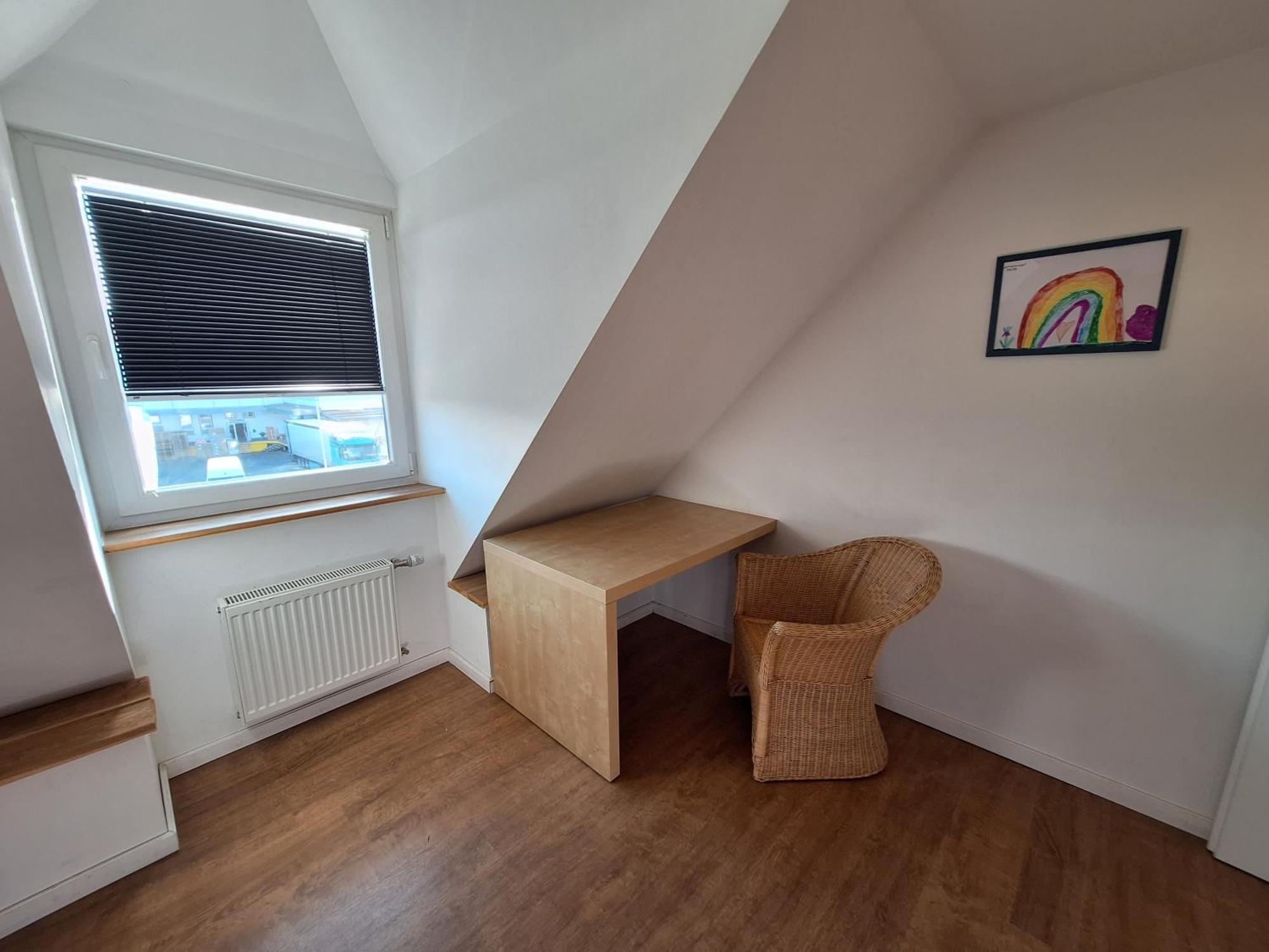 Bielefeld Zentral Komplette Fewo, 4 Schlafbereiche Bis Zu 8 Personen Exterior foto