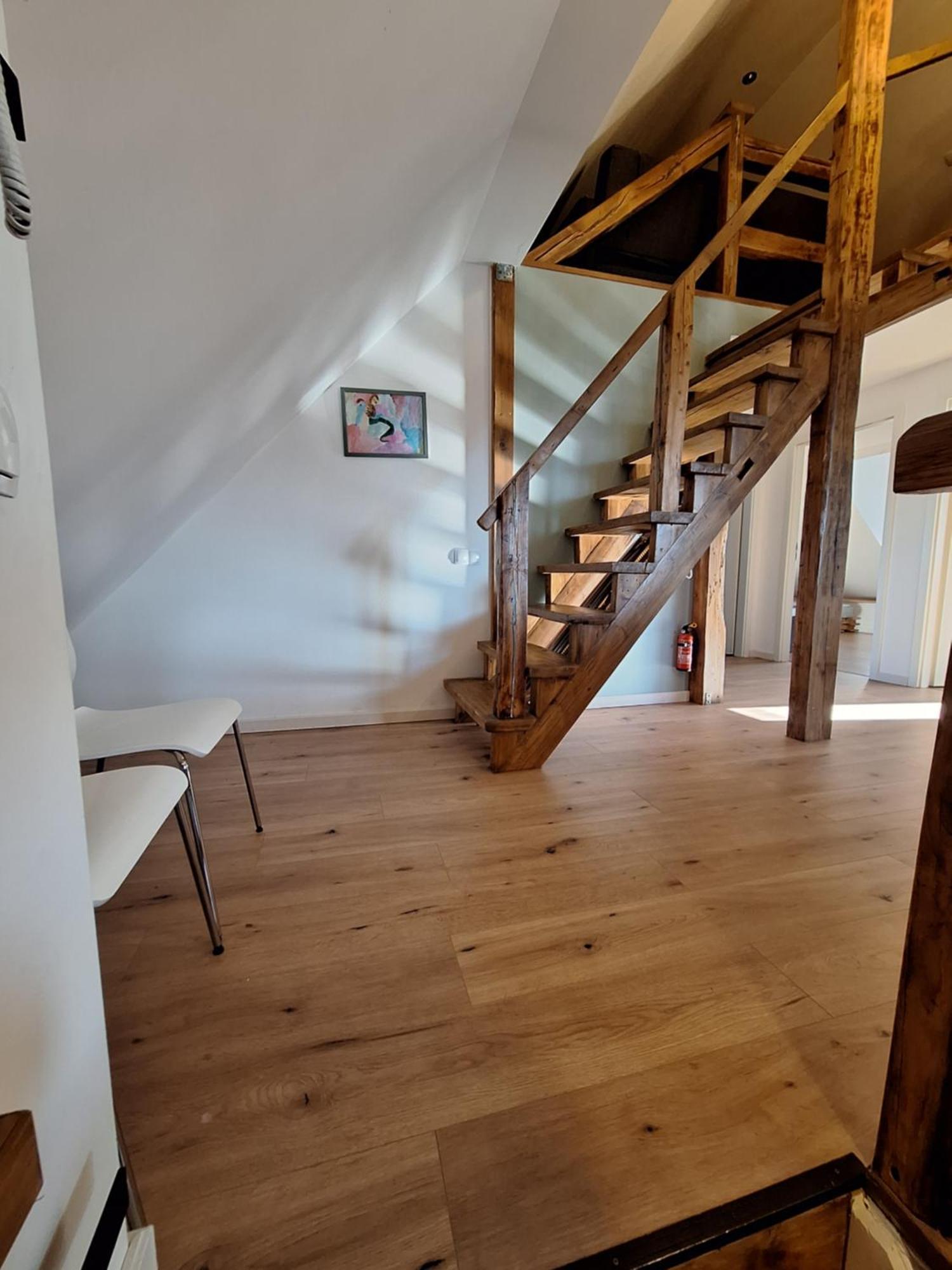 Bielefeld Zentral Komplette Fewo, 4 Schlafbereiche Bis Zu 8 Personen Exterior foto